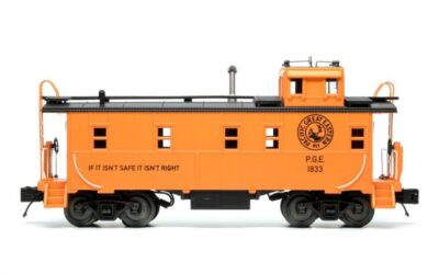 2015: Pacific Great Eastern steel Caboose