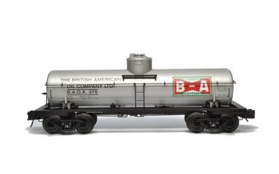 2016: British American Oil tank car